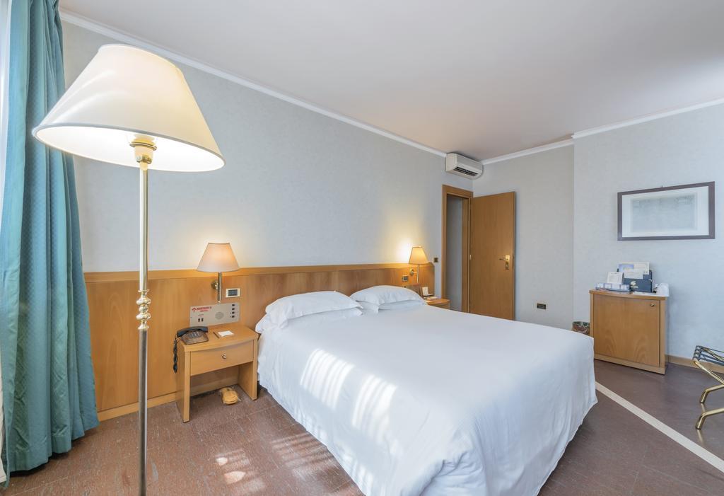 Caesar'S Hotel Cagliari Luaran gambar